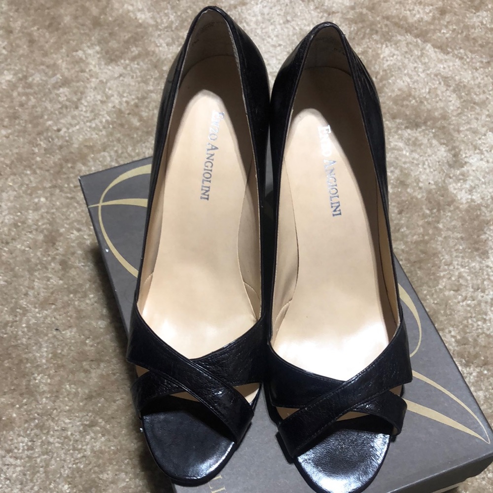 Enzo Angiolini open toe pumps
